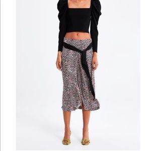 Zara Animal print skirt with tie